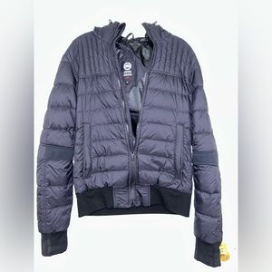 Canada goose hybridge lite hooded jacket